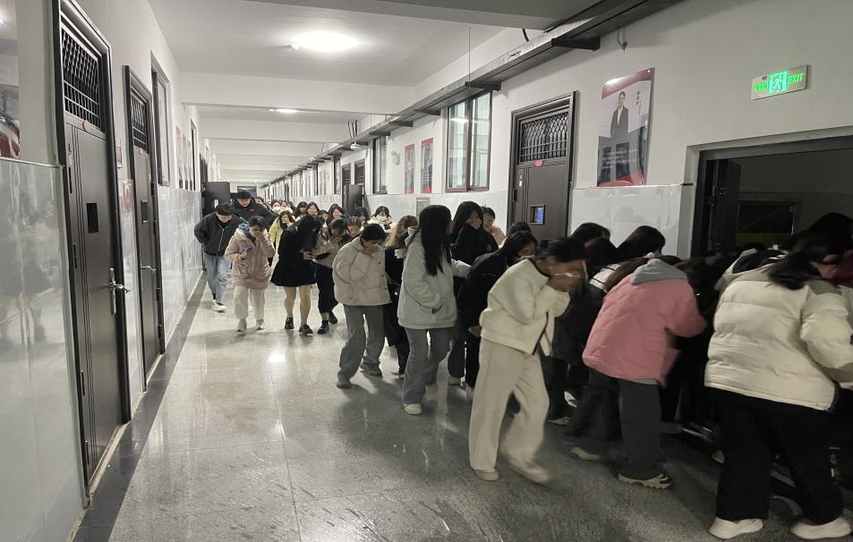 fb8de0fe72cca0e5f07a34c8249e8d6