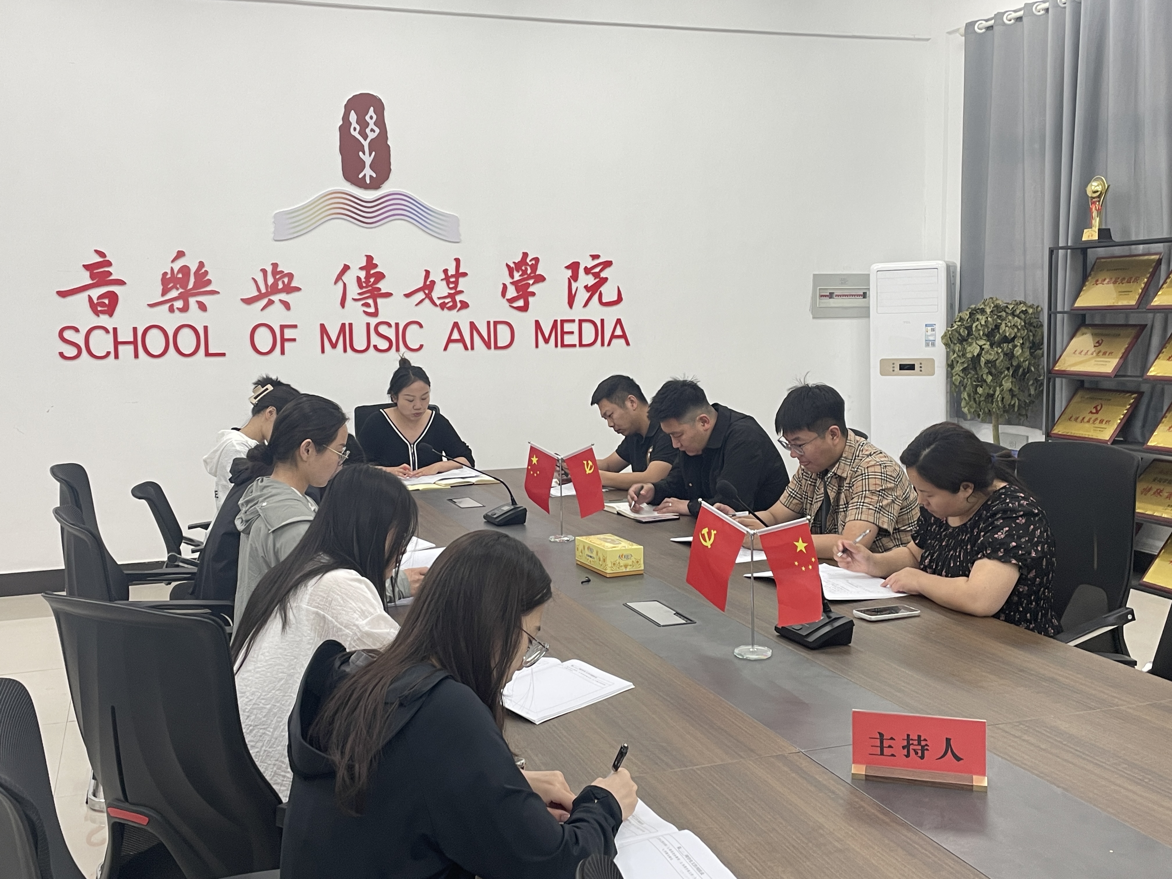 04ffceb72dc9582f19ca10805cd335e