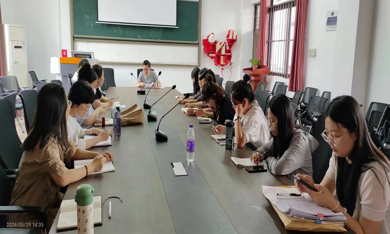 51c53ecaf81308c81bb56d96893336e