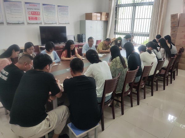 129dbc1f4c30afc3.jpg 129dbc1f4c30afc3.jpg