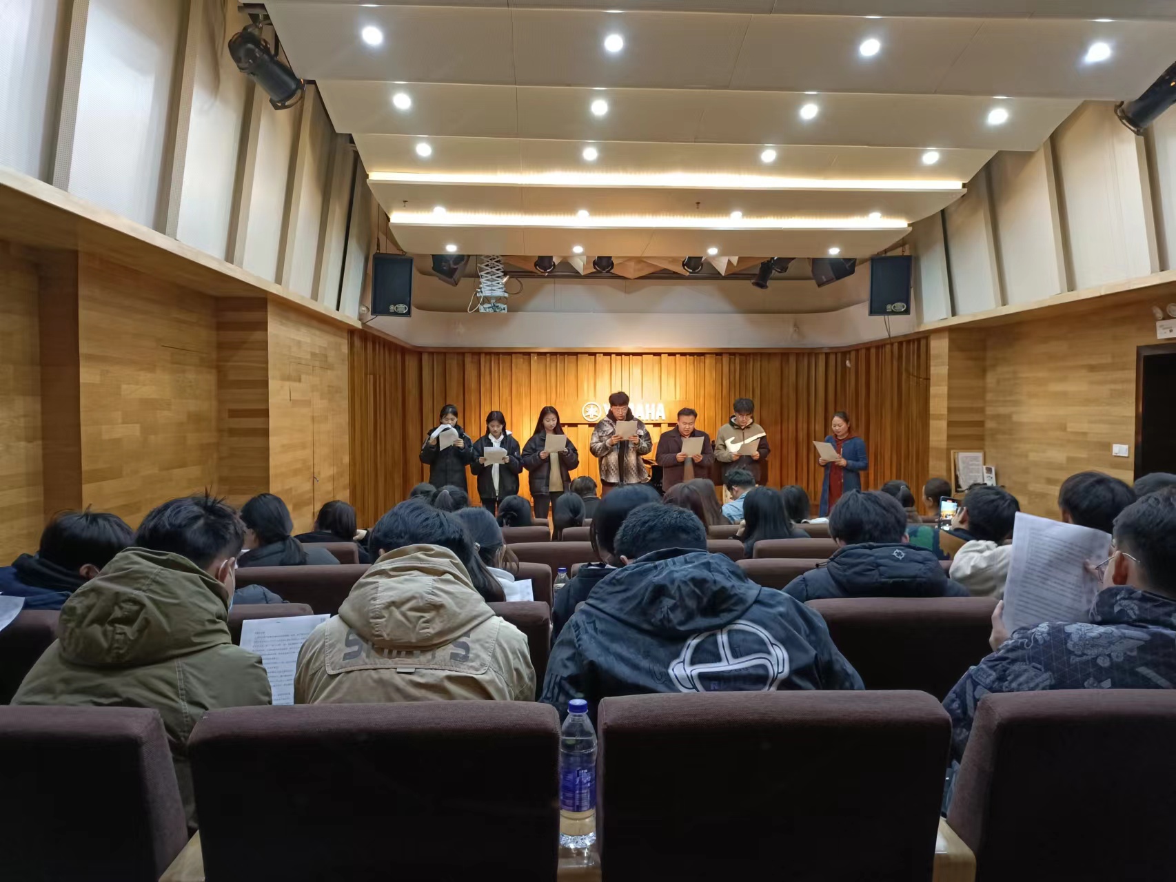 8d95a3625dcd1c56eabdc3e00948c41