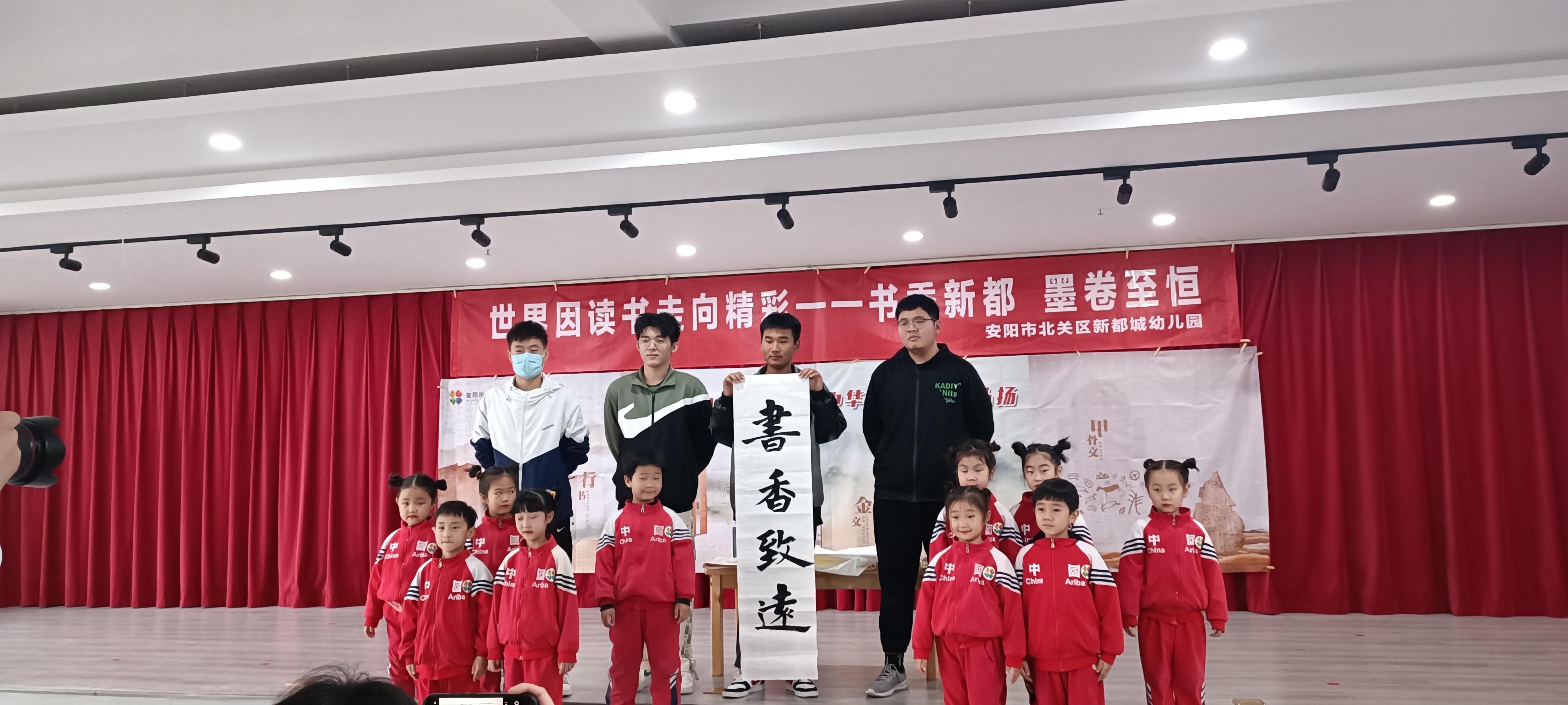 64ca81a816ef80b2522a891cdaa9250