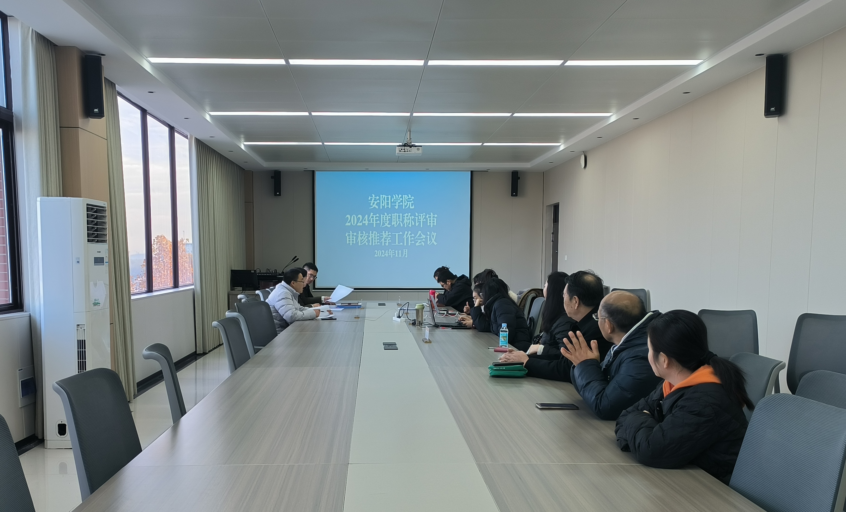 0b4cd3199dd4aa4ced8d85d375efa03