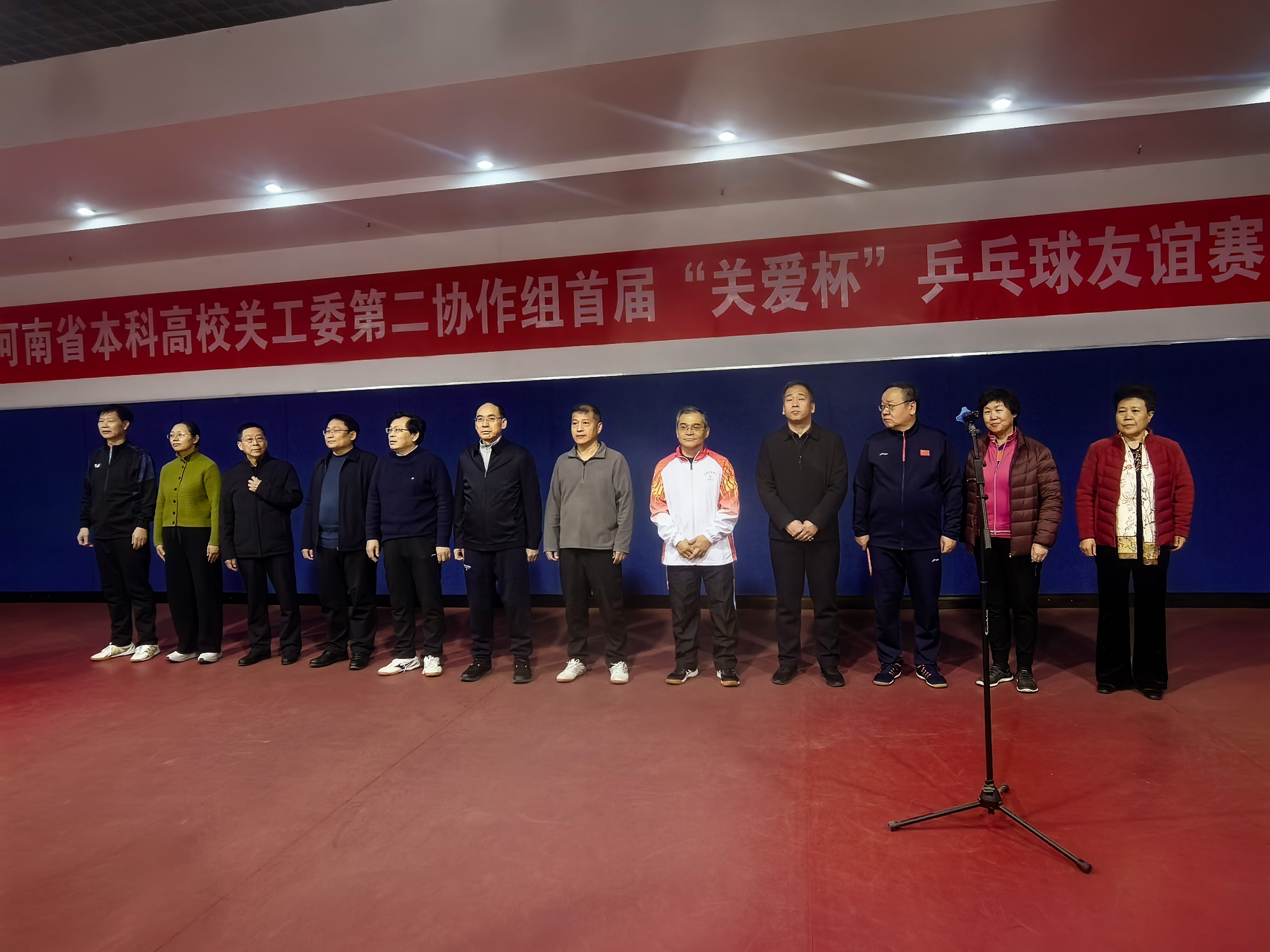 403712d24c081f97400f3ae63d4ea6a5