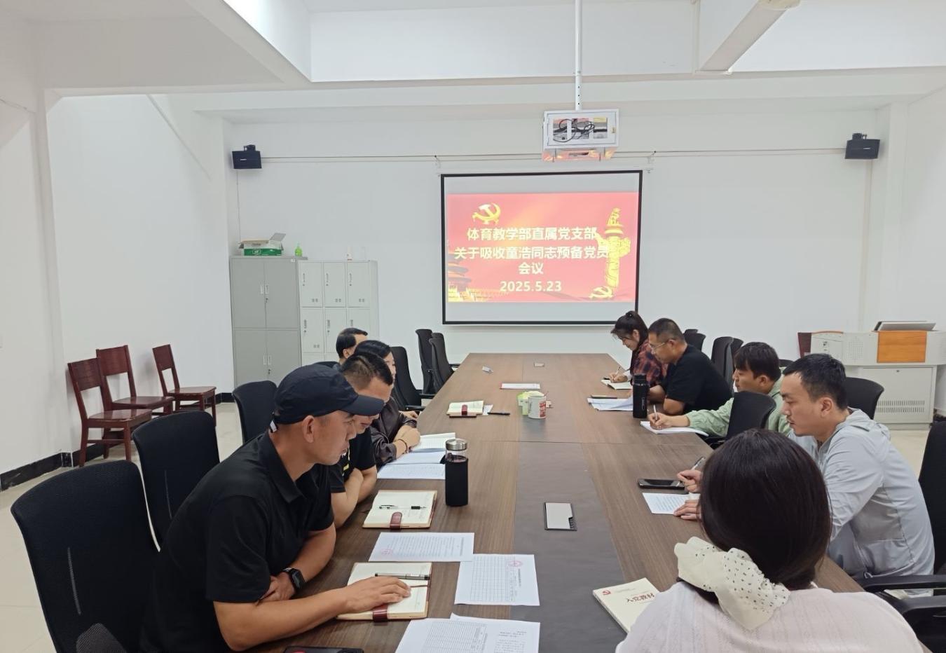 9bec9830d681a4767c3775d108f0d30