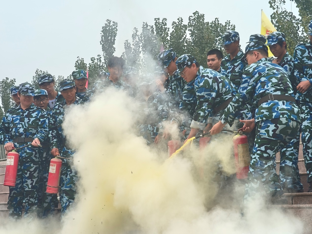 E:\2023军训\图片\消防培训\微信图片_20230926154902.jpg