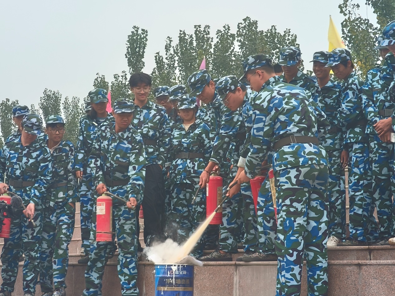 E:\2023军训\图片\消防培训\微信图片_20230926154851.jpg