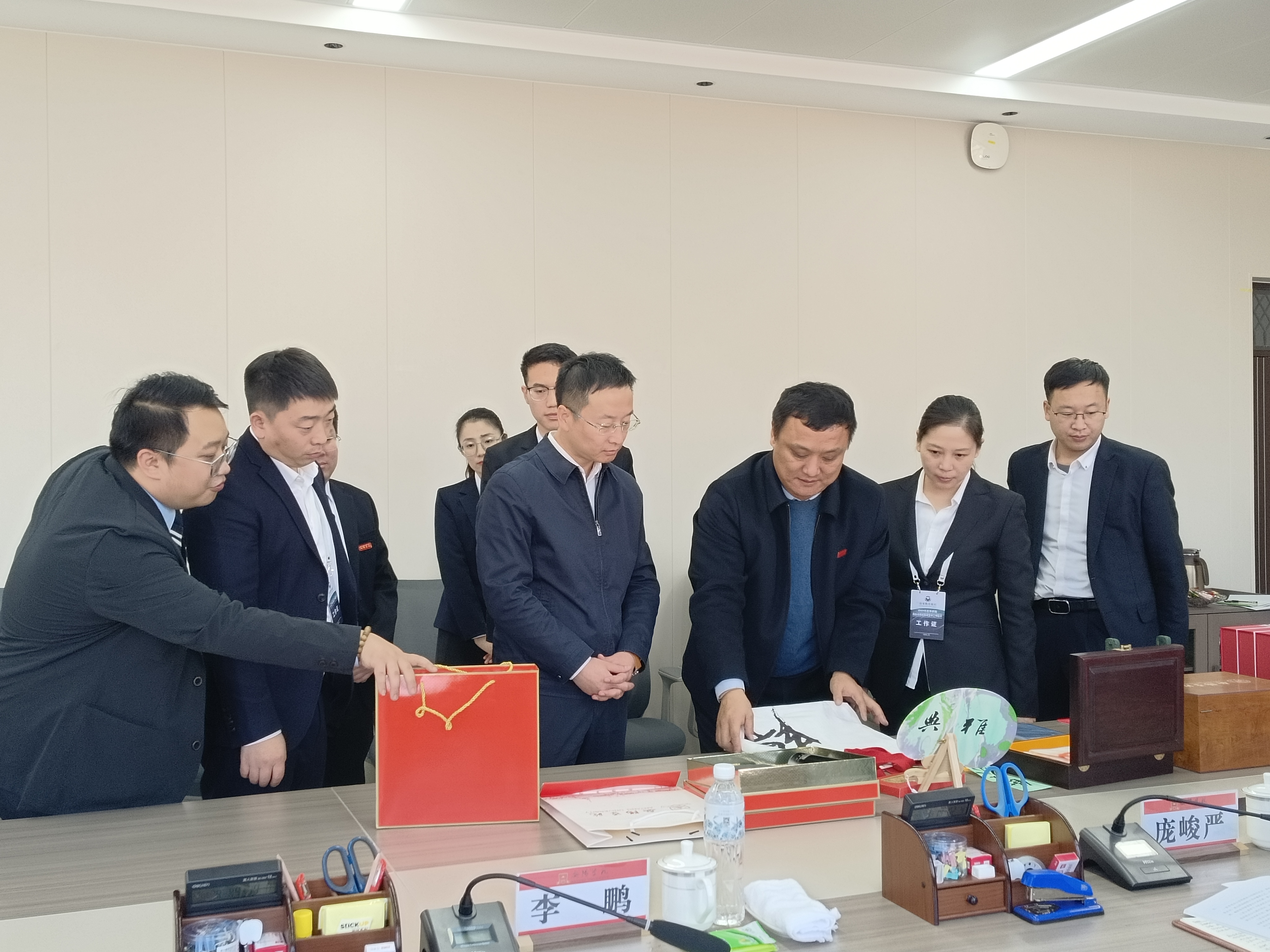 eb7ad4bce918ae44dfb41368bb4288b