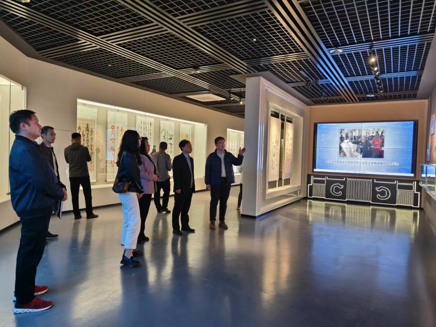 b9cf63d87ef8fa51afda6902592c215