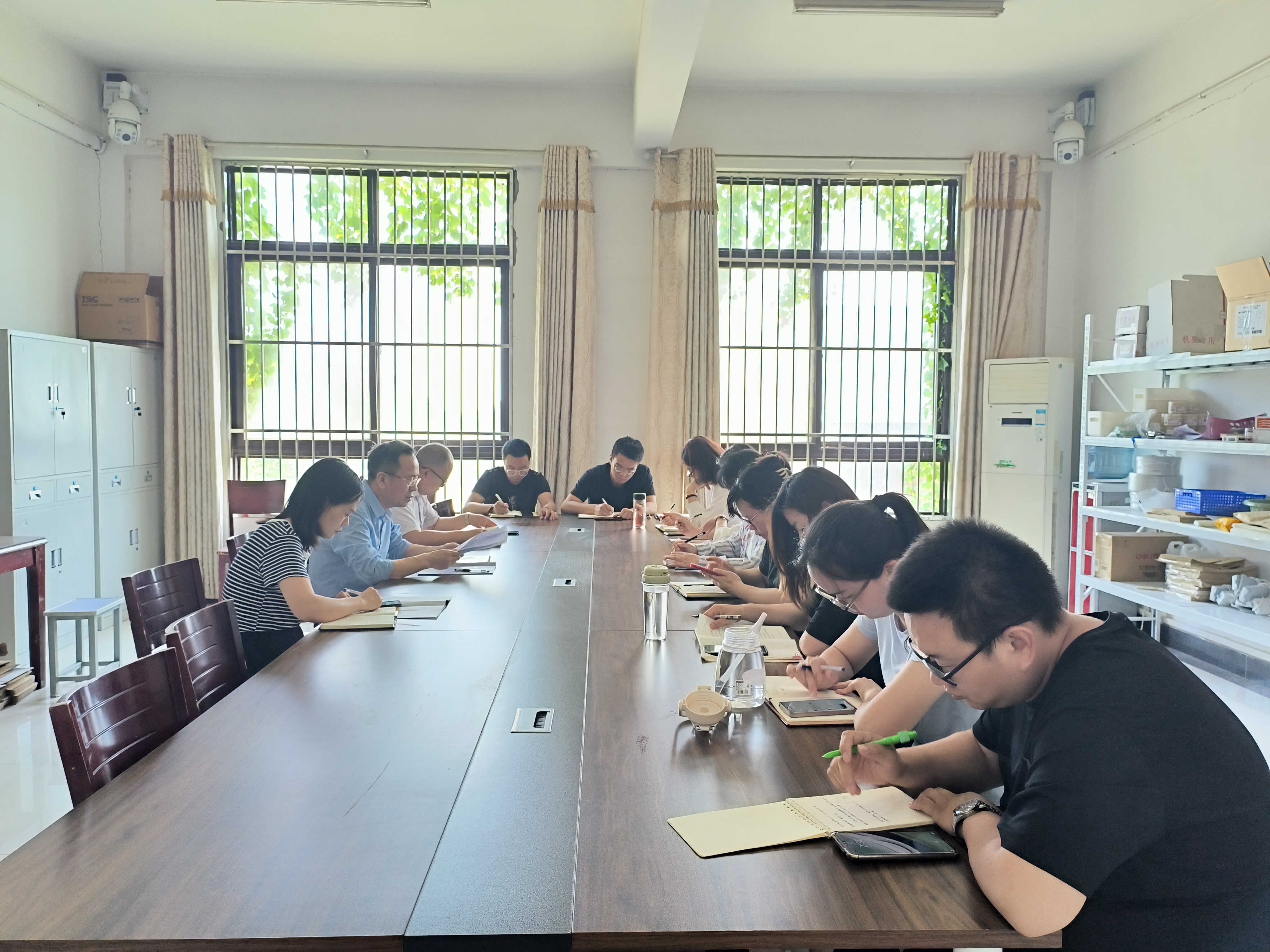 eb8c0bd8f2e5f650765e05df42c8ab6