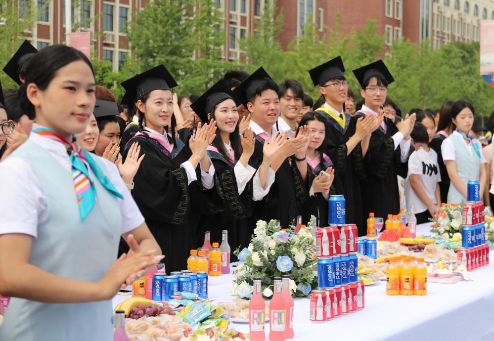 e0a6f0a210175179b11552af4c81c6d