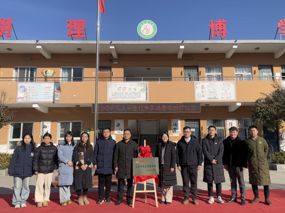 83cfaeb38092a78f7afc414affbc494