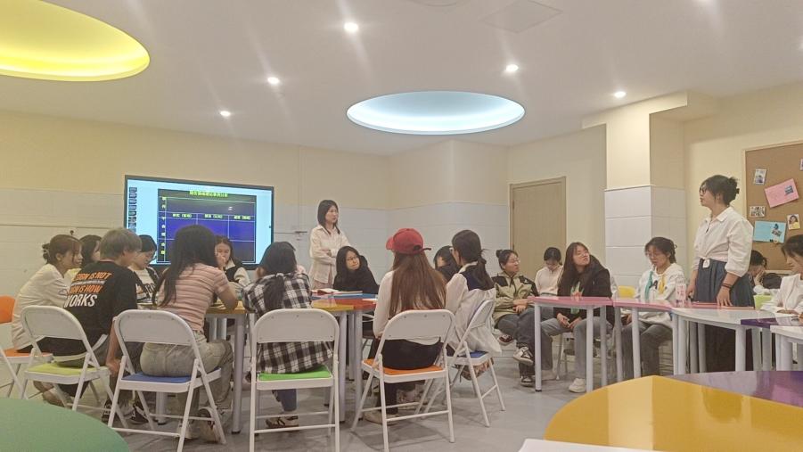 2024年4月19日心理健康教育与咨询中心开展“走进心理咨询”心理健康知识培训活动