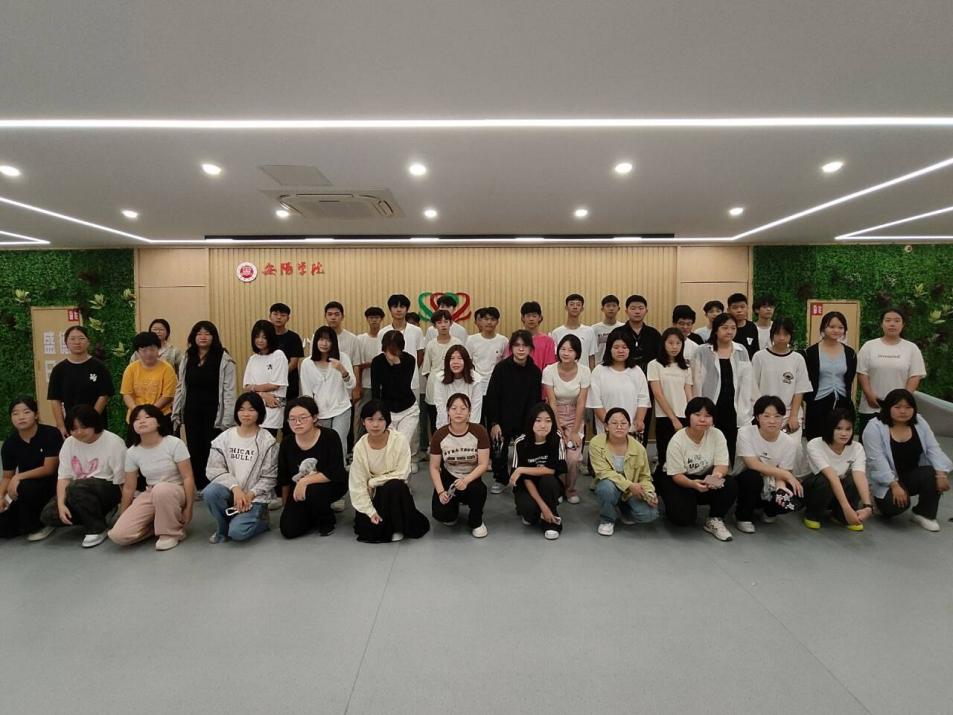 fd35eb16f53082741f6b2059cec451ad_720