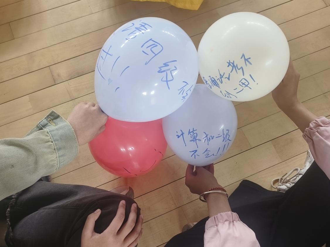 55ead9fca30938d38fda3187d2f066d