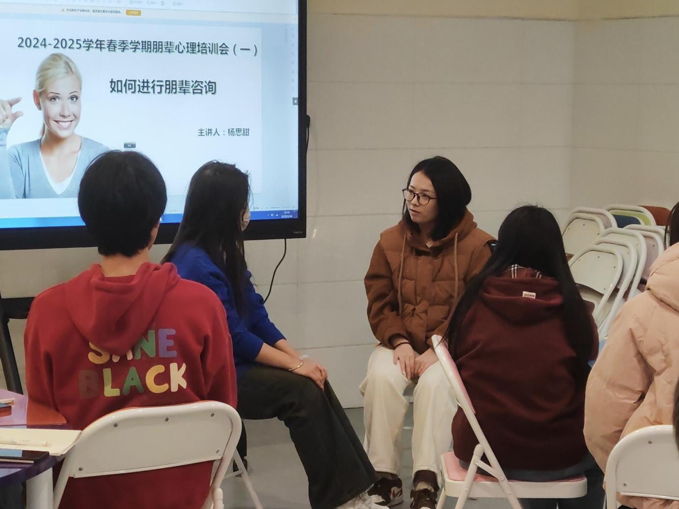 tmp_a54c49b5d3404339e4368285272168825b05779fa1332984