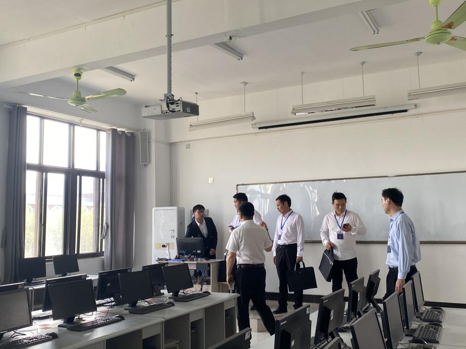 1304044a7368b6d774fa8513e5992f3