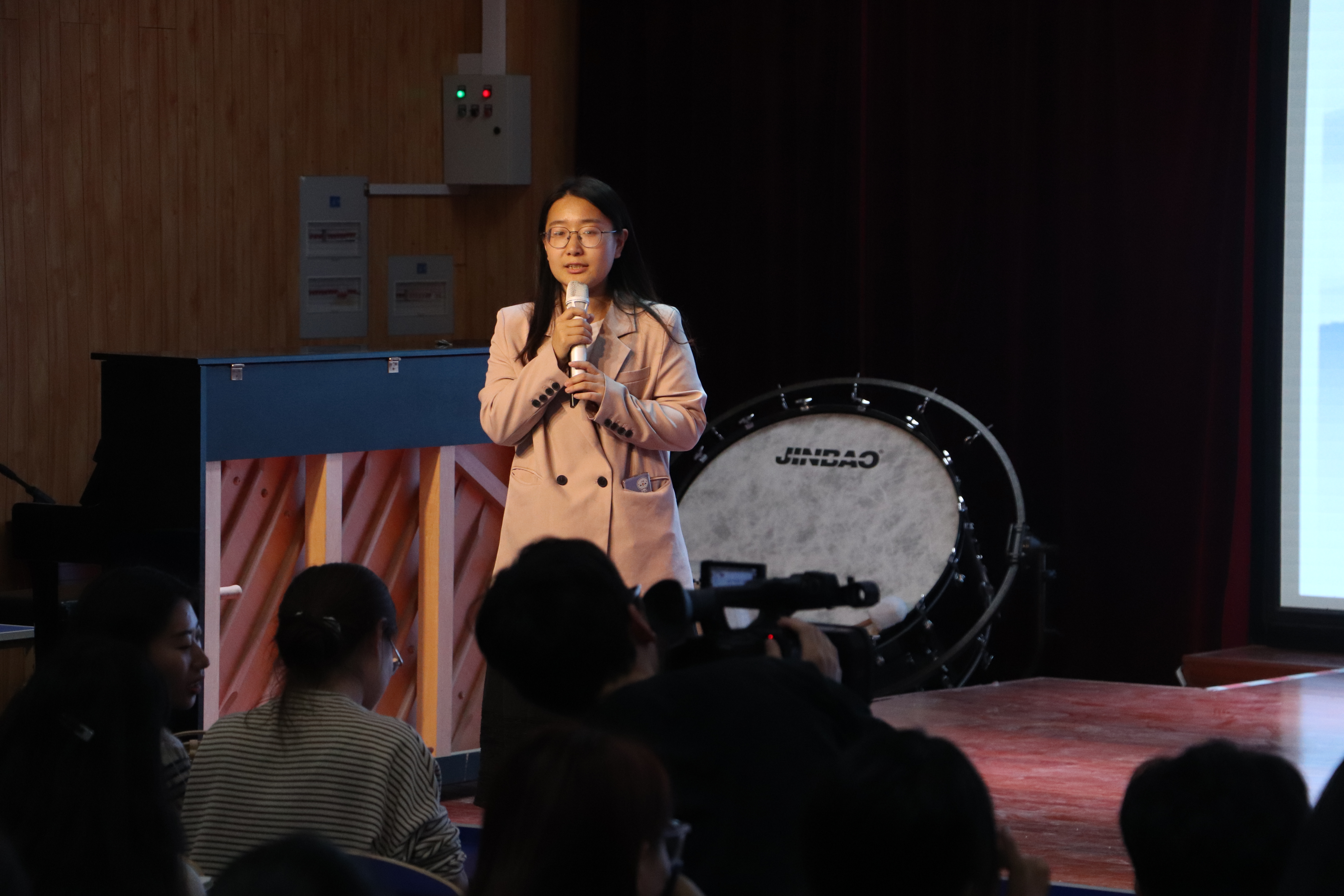 6e23a95fccf882f5f46ce9076808d5e