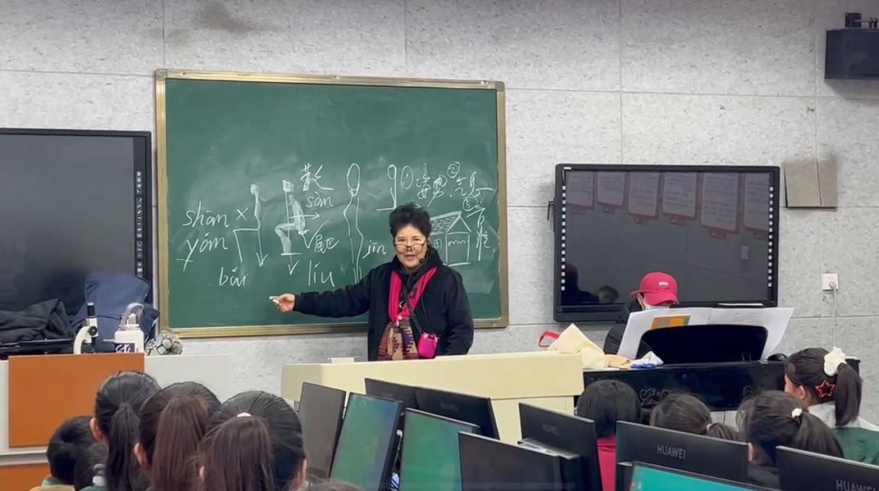 2d16f775d412af324ae500674fb44bf