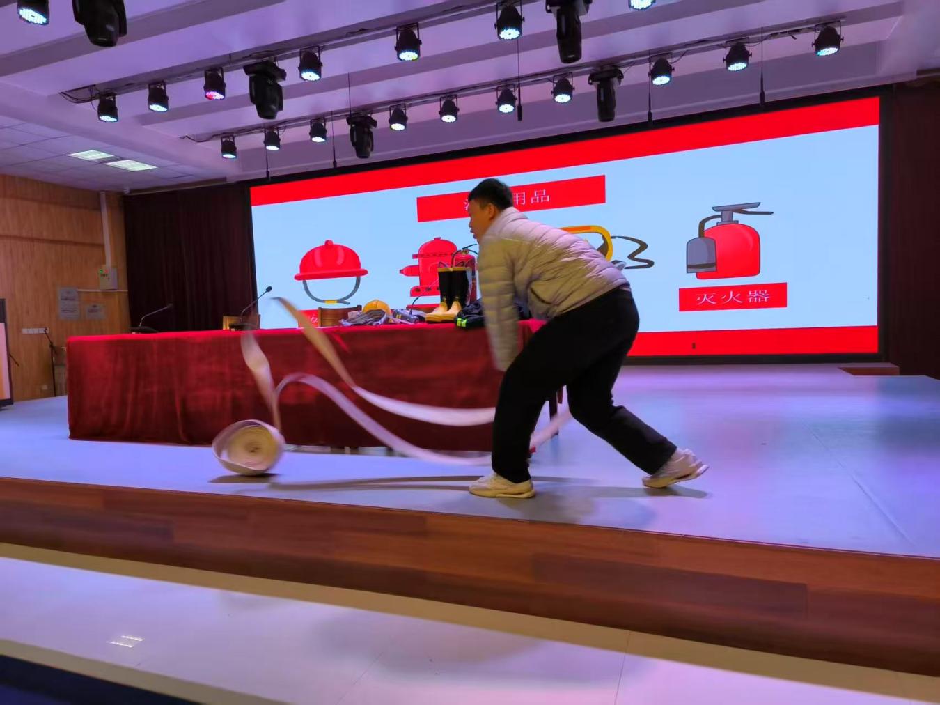 0b69bfceb217483a5ffc36c5a821c449