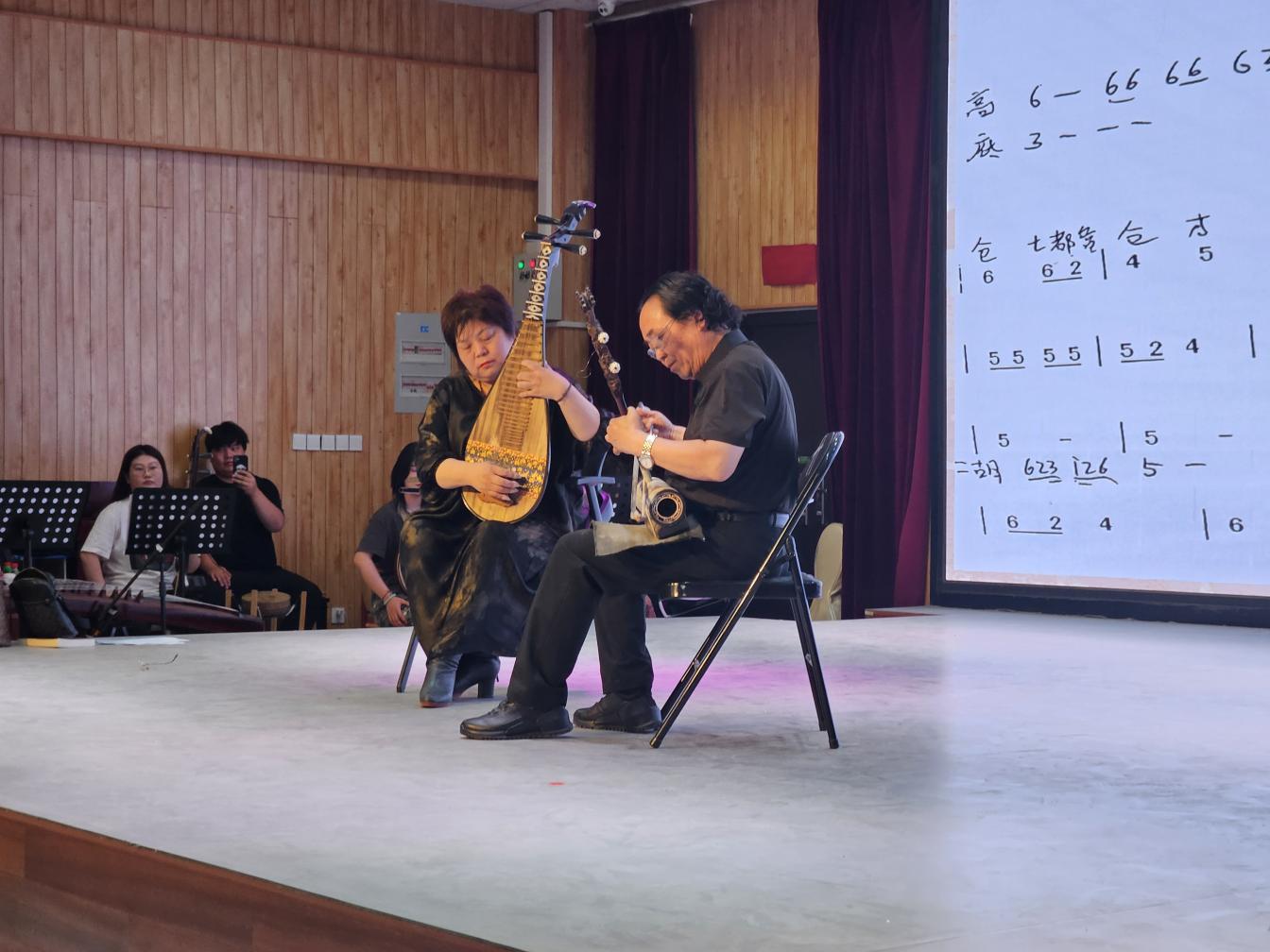 琵琶、二弦领奏淮调《清风亭》序幕曲