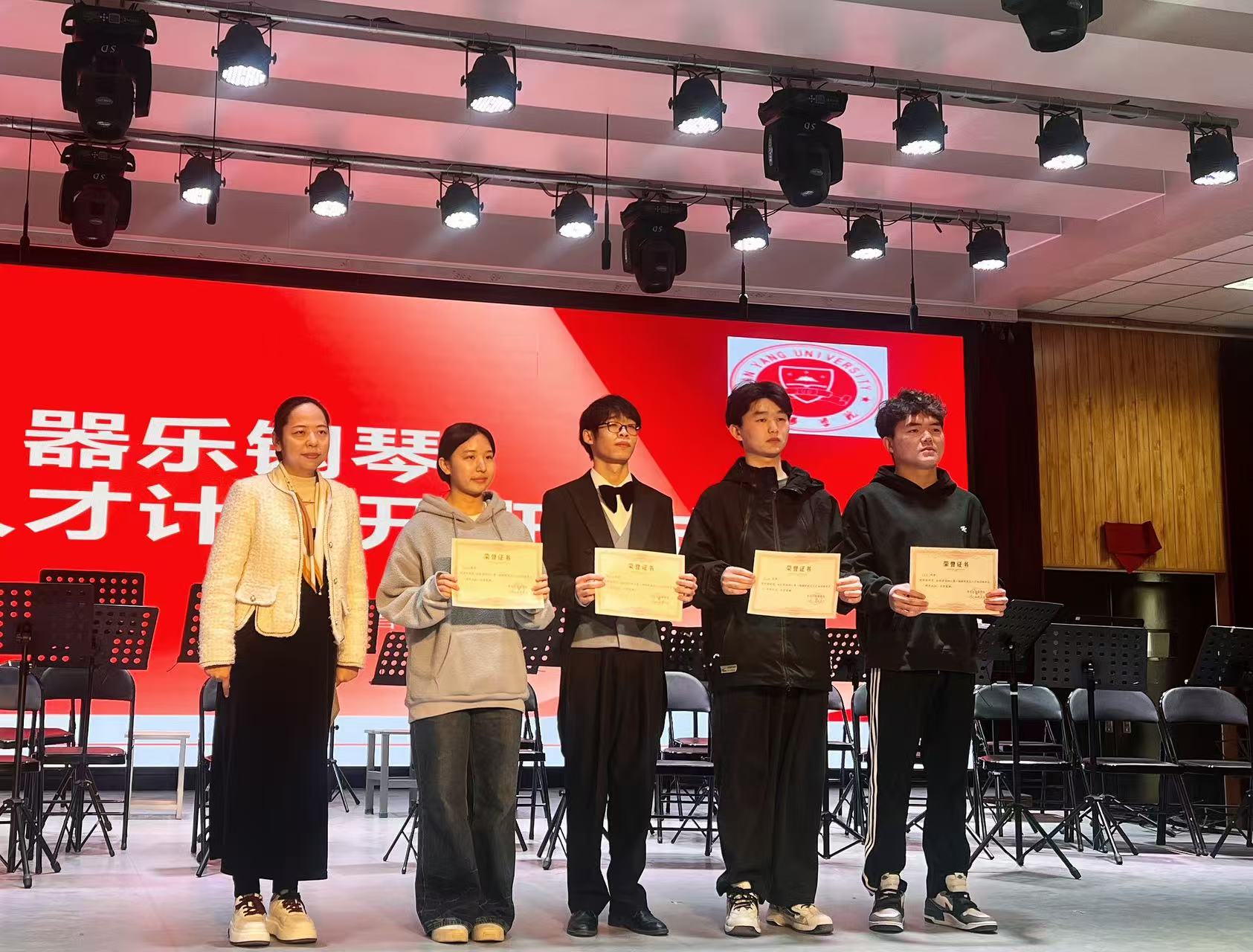 6c544ffb798fb2157c58679f93c311f