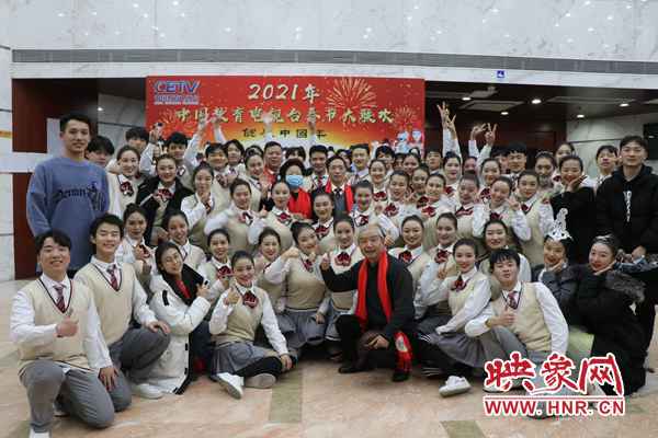 Beat365甲骨文艺术团参与的国学公开课2021春节特别节目《健康中国年》在中国教育电视台一套成功播出 (2)